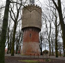 Kamień Pomorski-wieża usytuowana w najwyższym punkcie miasta