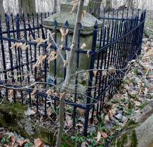 Tarnawka-cmentarz jest jedyna pozostałościa po wiosce