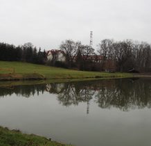 Hermanowice-budynek straży granicznej(w remoncie) w zabytkowym parku dworskim z przełomu XVII i XIX wieku